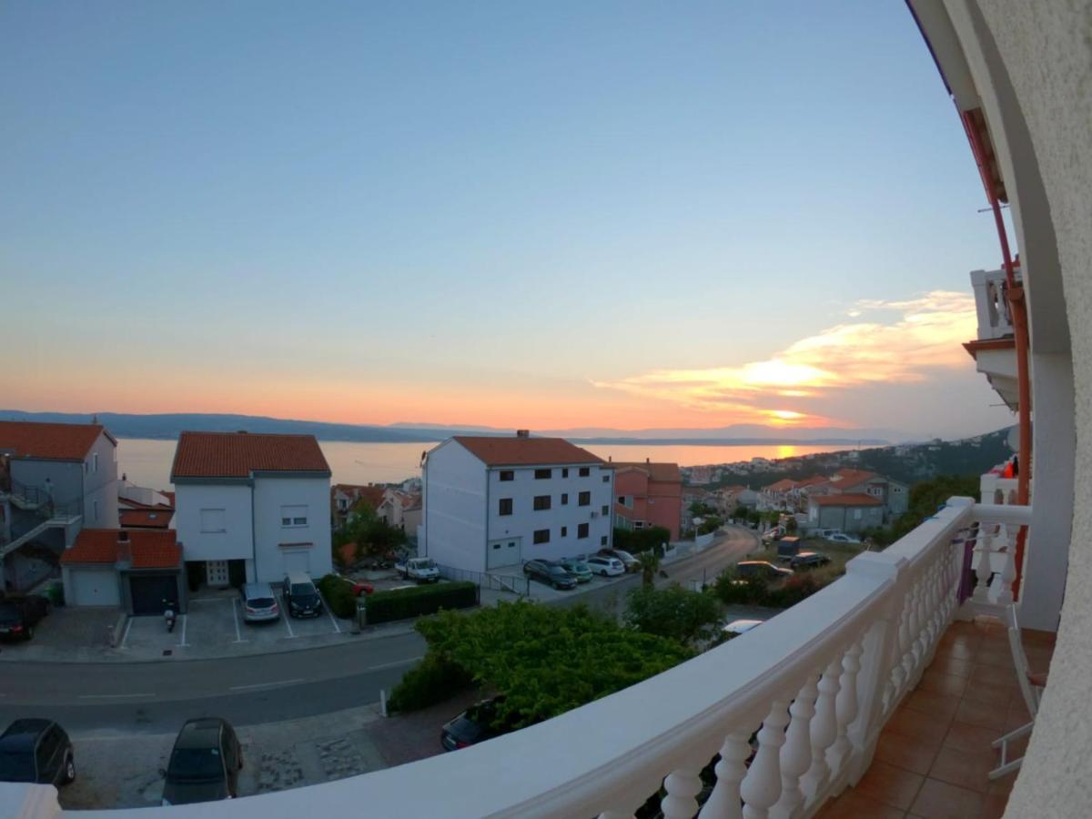 Apartments Antonija Crikvenica Ngoại thất bức ảnh