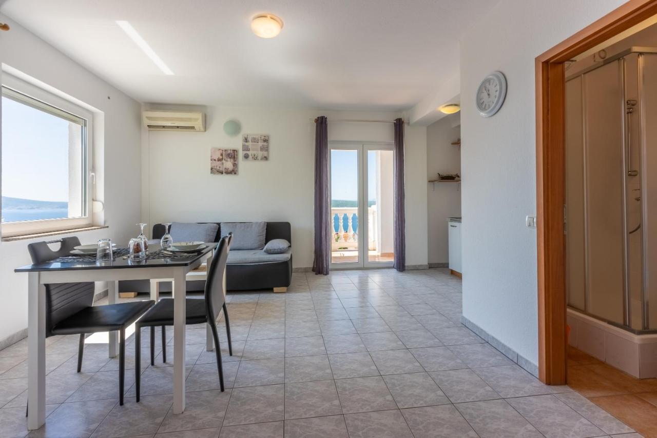 Apartments Antonija Crikvenica Ngoại thất bức ảnh