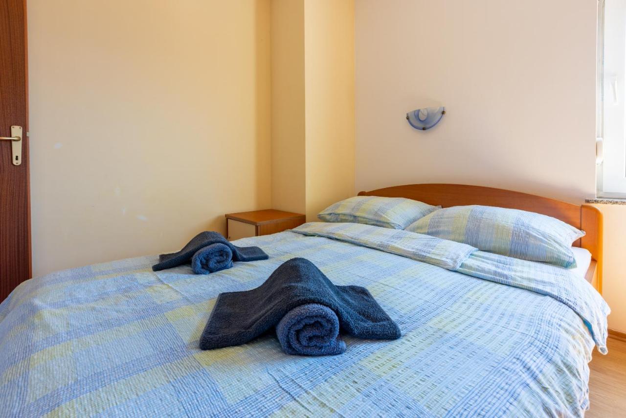 Apartments Antonija Crikvenica Ngoại thất bức ảnh