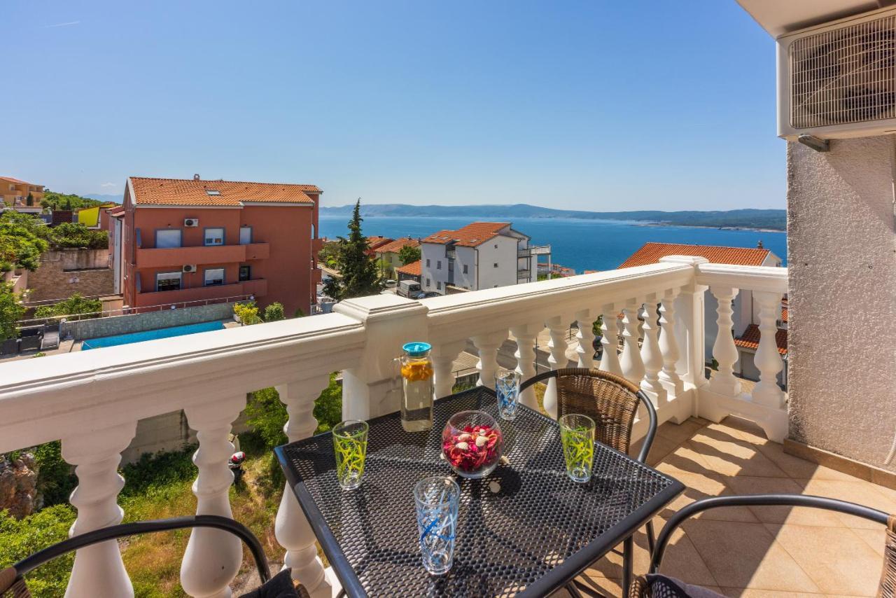 Apartments Antonija Crikvenica Ngoại thất bức ảnh