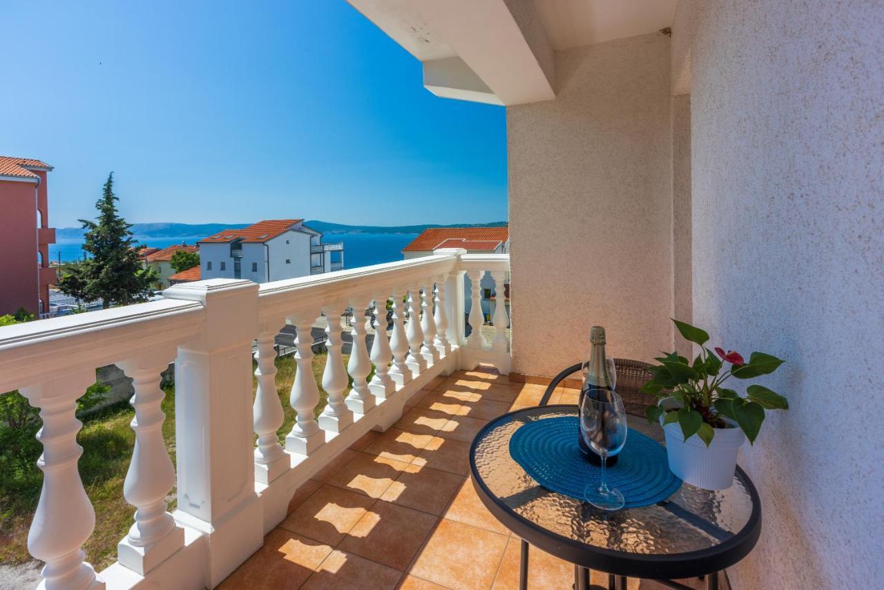 Apartments Antonija Crikvenica Ngoại thất bức ảnh