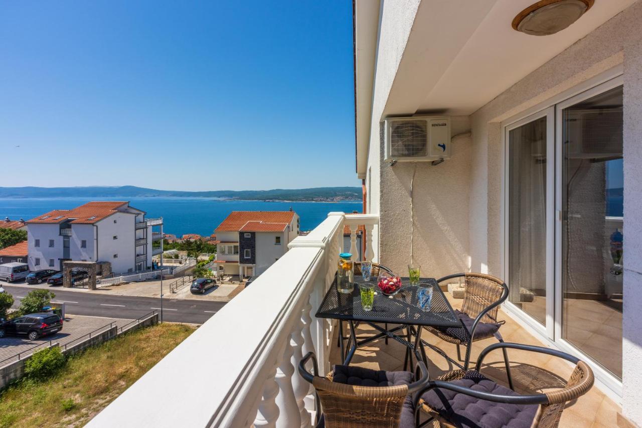 Apartments Antonija Crikvenica Ngoại thất bức ảnh