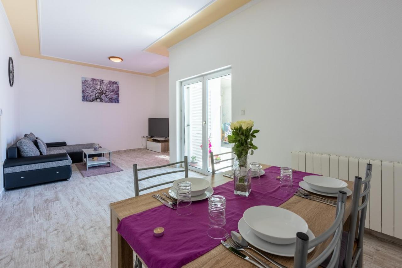 Apartments Antonija Crikvenica Ngoại thất bức ảnh