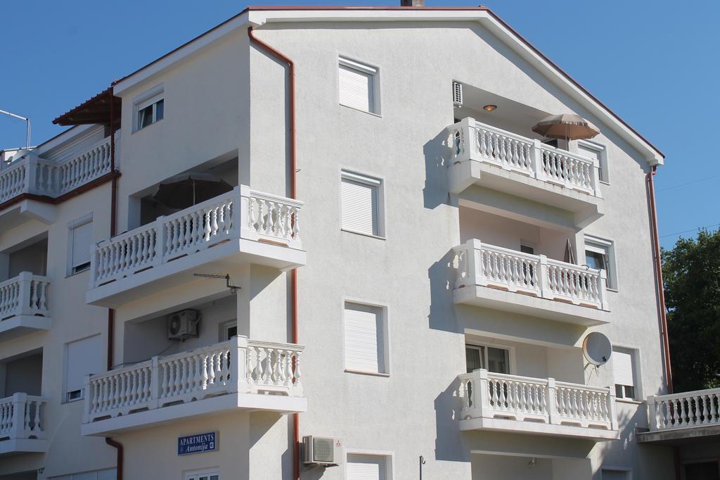 Apartments Antonija Crikvenica Ngoại thất bức ảnh